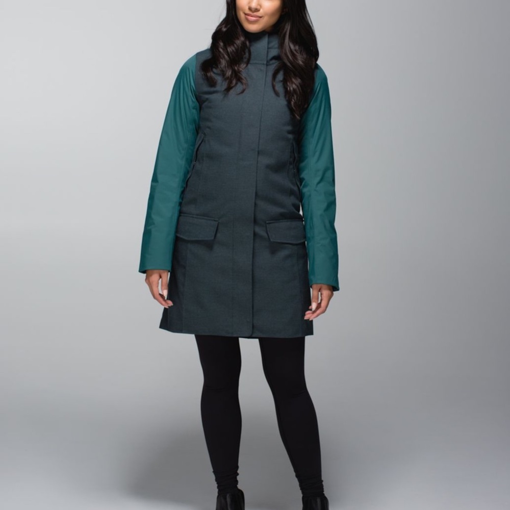 Lululemon Blizzard Parka in Fuel Green - RARE